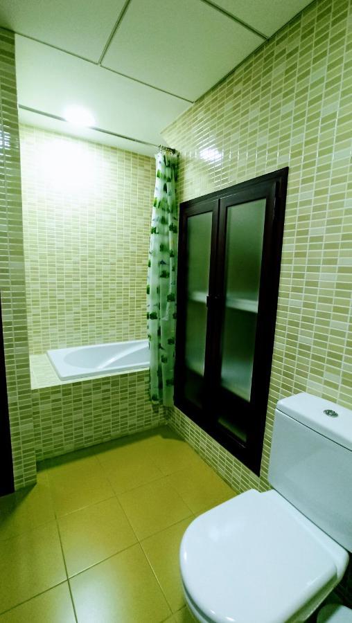Botanic Suite Málaga Exteriör bild